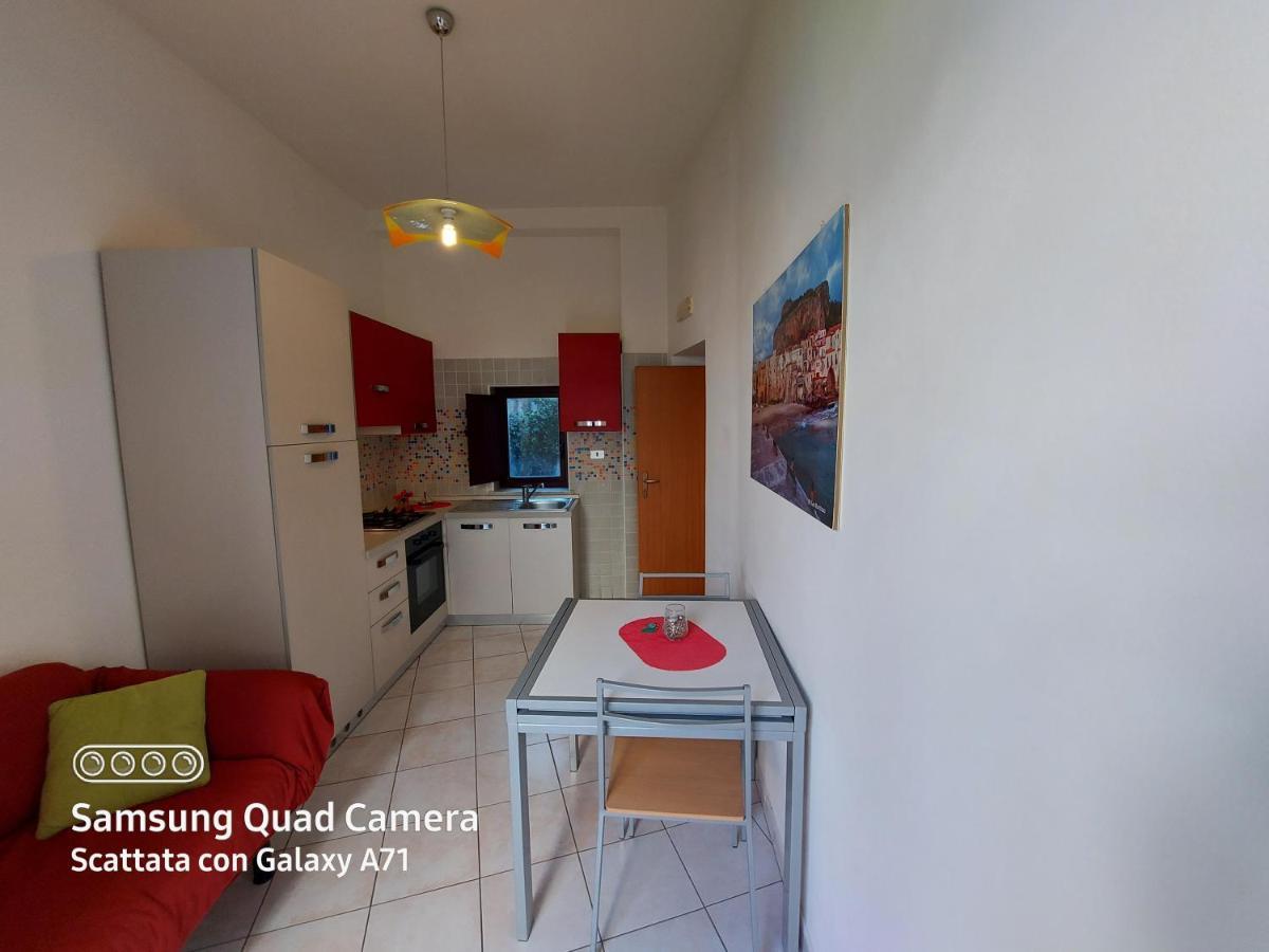 チェファルCasa Vittorioアパートメント エクステリア 写真