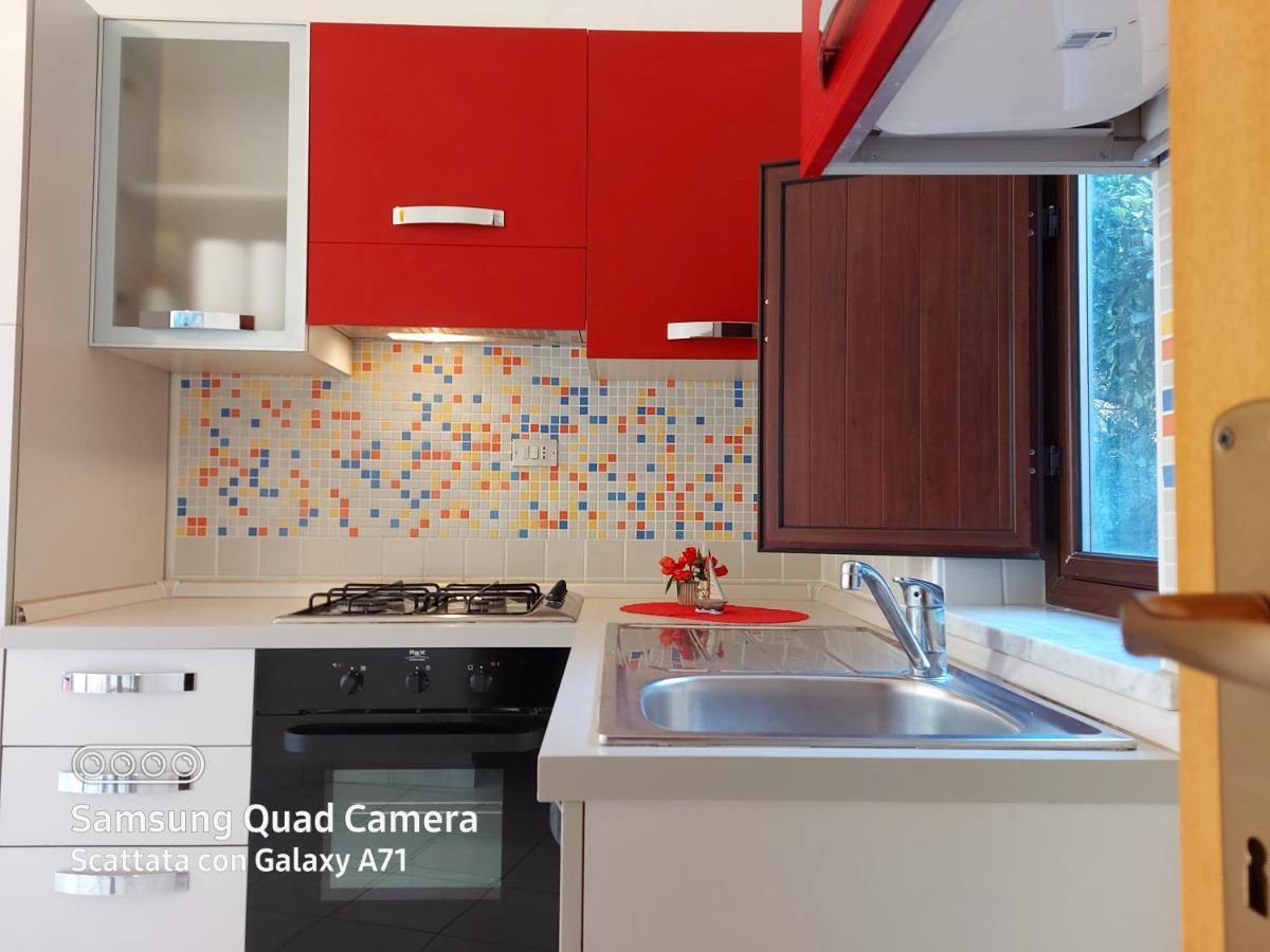 チェファルCasa Vittorioアパートメント エクステリア 写真